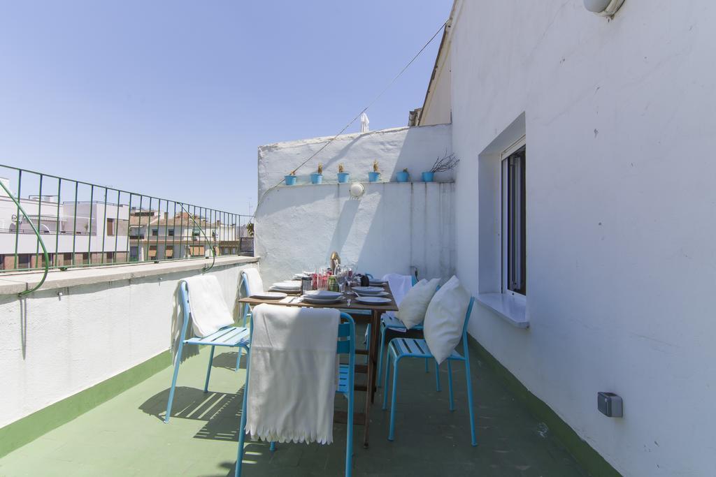 Atico Atocha Con Terraza Apartment Madrid Ruang foto